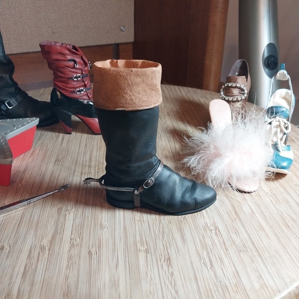 Just The Right Shoe By Raine Lot Of 6 Collector Shoes  & 2003 Trinket Box READ - Picture 12 of 16